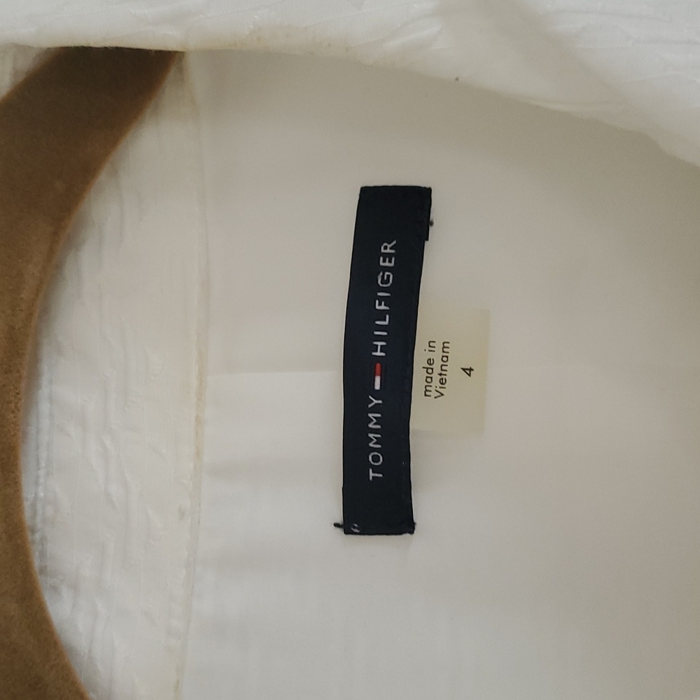 Wrap dress with belt, size 4, Tommy Hilfiger - Picture 2 of 4